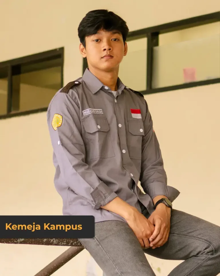 kemeja kampus